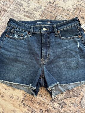 Curvy High-Waisted OG Jean Cut-Off Shorts (Dark Wash Cutoff)